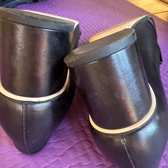 Gucci Marmont Black Leather Fringe Loafers - Picture 7 of 9